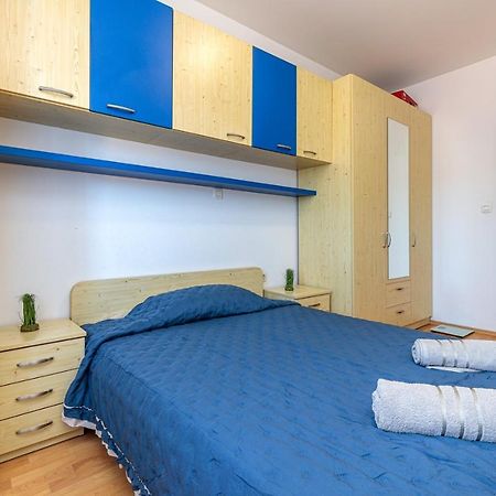 Apartment Sonja Zambratija  Buitenkant foto